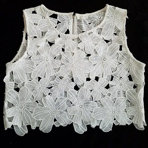 Tea n Cup Tops - Tea n Cup | White Floral Crop Top